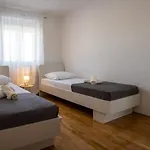 Idila Villa *