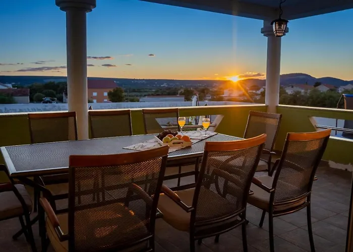 Idila Βίλα Sveti Filip i Jakov