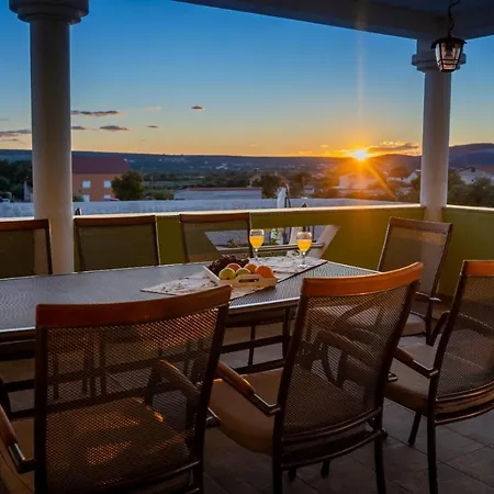 Idila Villa Sveti Filip i Jakov