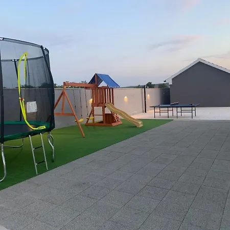 Idila * Sveti Filip i Jakov